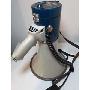 RadioShack Powerhorn 32-2038A - Megaphone / Bullhorn - UNTESTED